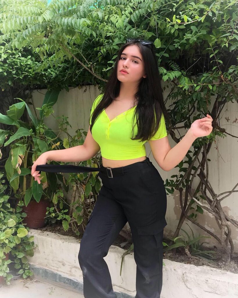 The best deep throat lady in Lahore