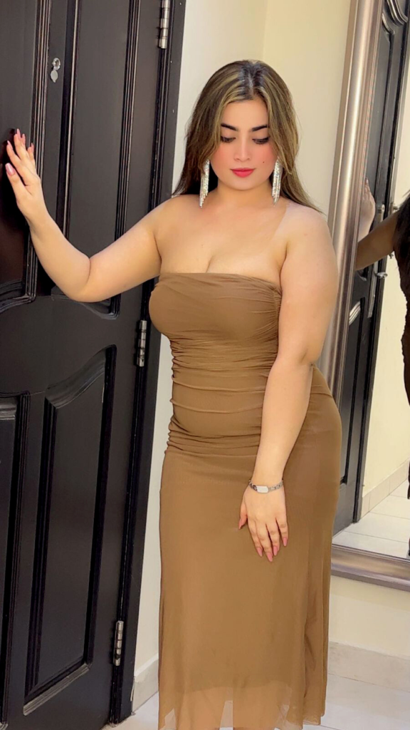 Big boobs escort in Lahore