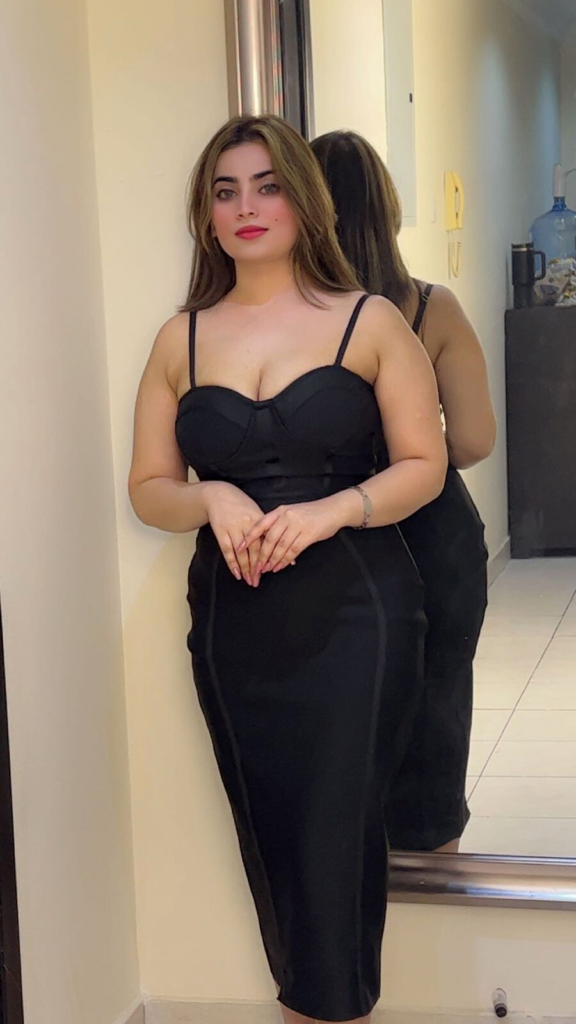 Big boobs escort in Lahore