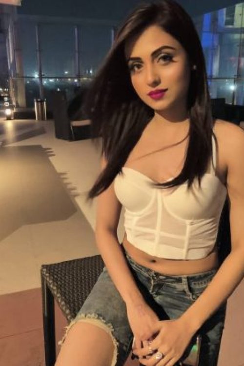 VIP Lahore escorts Model